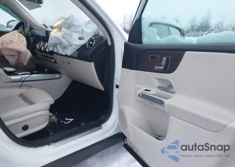 2022 Mercedes-Benz Glb 250 4Matic z USA, uszkodzony, nr VIN W1N4M4HB5NW181984